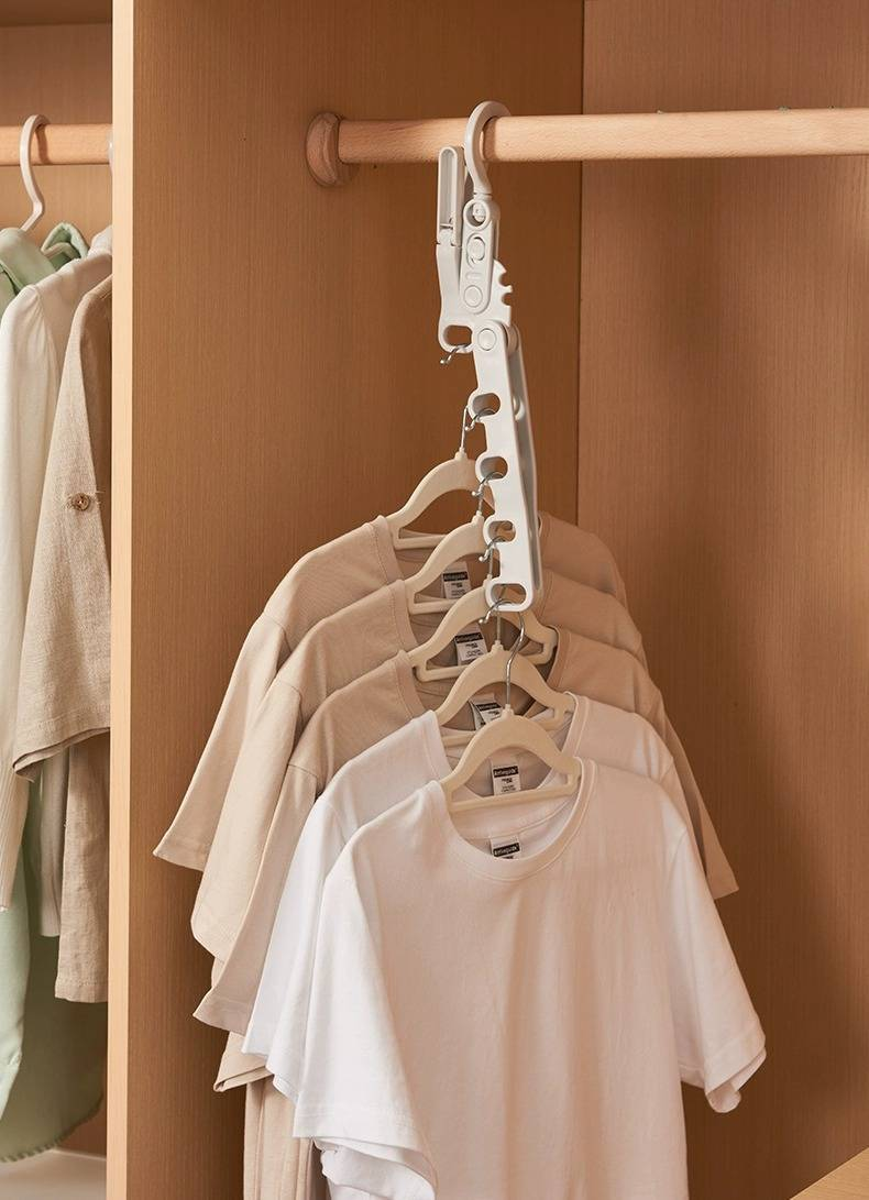  【多功能折疊晾衣架】 便攜旅遊酒店晾曬掛架 出差必備晾衣神器！